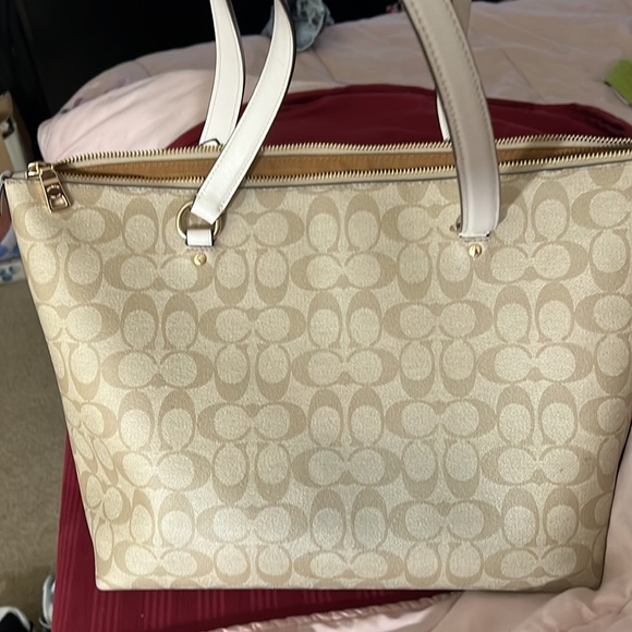 Coach Zip Top Tote Signature Canvas plus Wallet - Picture 2 of 7